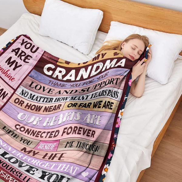 Gifts for Grandma Blanket Mother's Day Birthday from Grandchildren Gre - Image 2