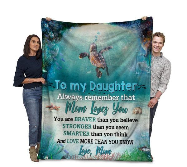 Turtle To My Daughter Alway Remember That Mom Loves You Fleece Blanket