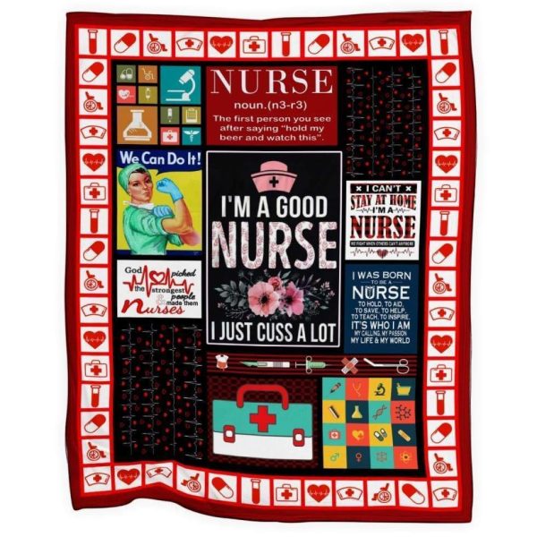 I'm A Good Nurse Just Cuss A Lot Fleece Blanket Gift For Nurse - Image 2